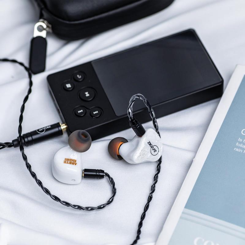 Fone de ouvido Linsoul ZiiGaat x Fresh Reviews Arete 1DD+4BA IEM